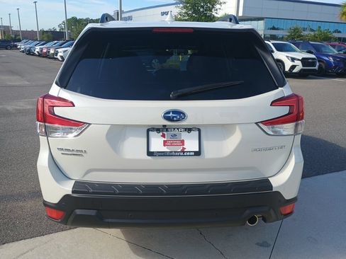 Certified 2023 Subaru Forester Limited w/ Popular Package #2 AWD/4WD image 6