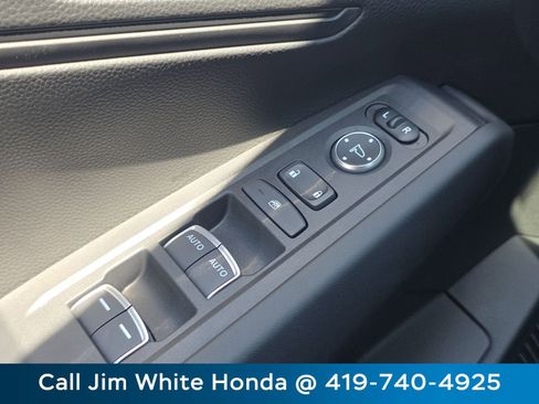 Used 2025 Honda Accord LX image 23