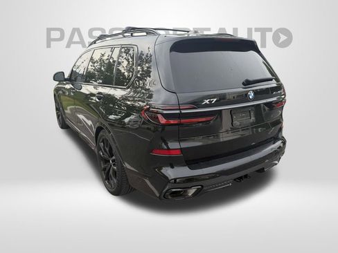 Used 2024 BMW X7 xDrive40i w/ Executive Package AWD/4WD image 2
