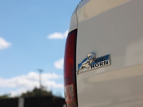 Used 2018 RAM 1500 Big Horn AWD/4WD image 50