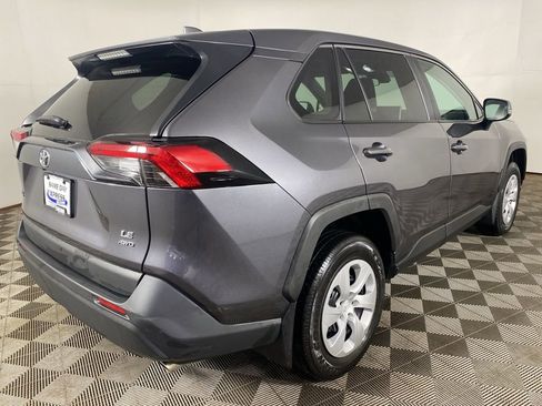 Used 2024 Toyota RAV4 LE AWD/4WD image 21