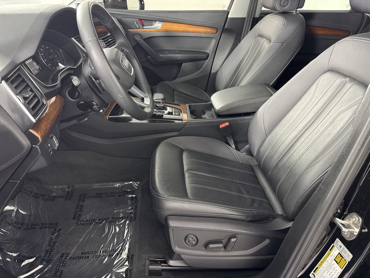 Used 2023 Audi Q5 2.0T Premium w/ Convenience Package AWD/4WD image 10