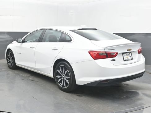 Used 2018 Chevrolet Malibu LT FWD image 8