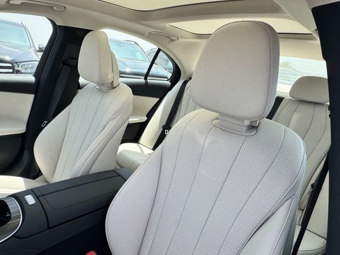New 2025 Mercedes-Benz E 450 4MATIC Sedan image 21