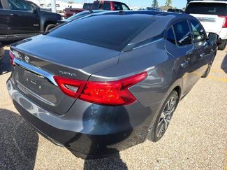Used 2017 Nissan Maxima Platinum video 2