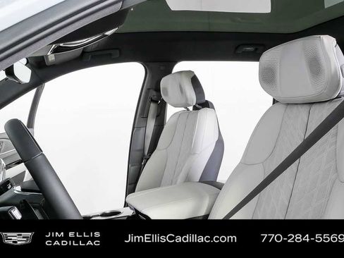 New 2026 Cadillac Escalade IQL Luxury image 5