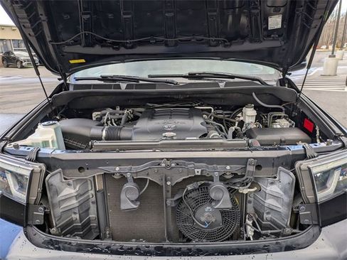 Used 2019 Toyota Sequoia SR5 image 37