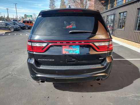 Used 2023 Dodge Durango GT image 4