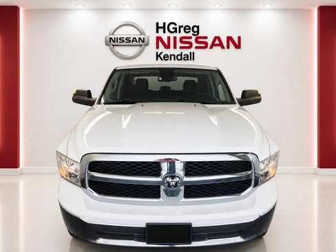 Used 2023 RAM 1500 Classic SLT w/ Trailer & Traction Group RWD image 5