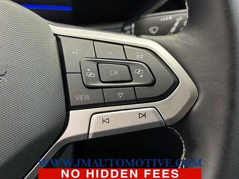 Used 2024 Volkswagen Taos SE w/ Black Wheel Plus Package image 40