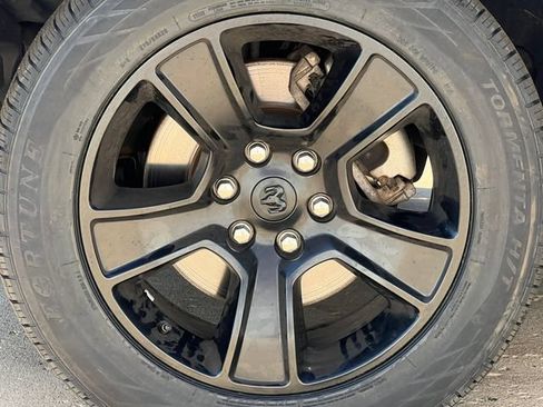 Used 2023 RAM 1500 Big Horn AWD/4WD image 9