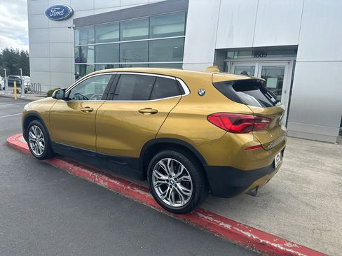 Used 2018 BMW X2 xDrive28i w/ Convenience Package AWD/4WD image 2
