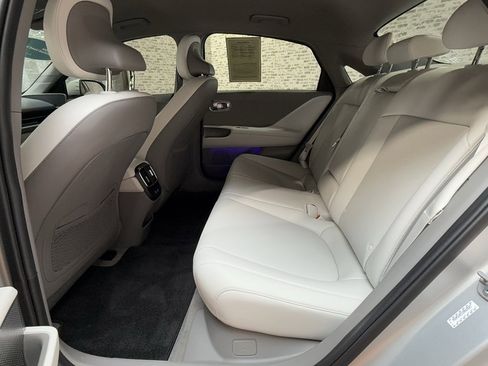 Certified 2025 Hyundai Ioniq 6 SEL image 16