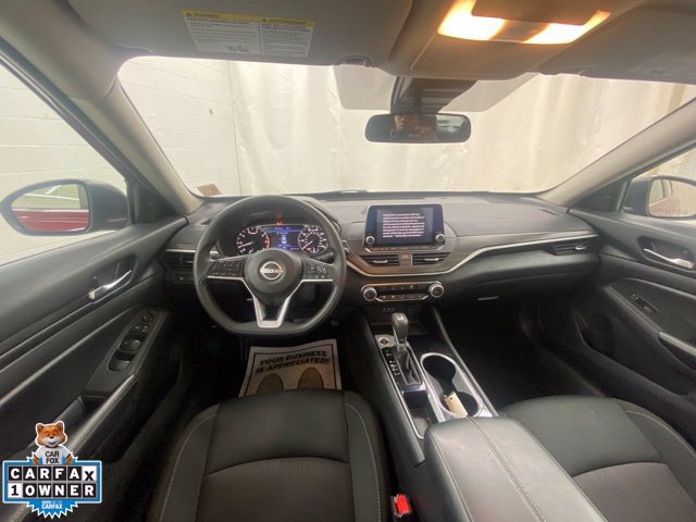 Used 2024 Nissan Altima 2.5 SV FWD image 15