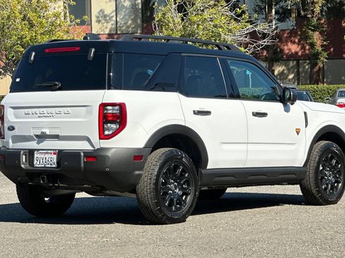 Certified 2025 Ford Bronco Sport Badlands w/ Badlands Tech Package AWD/4WD image 3