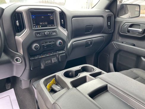 Used 2023 Chevrolet Silverado 1500 Custom Trail Boss w/ LPO, Dark Essentials Package image 16