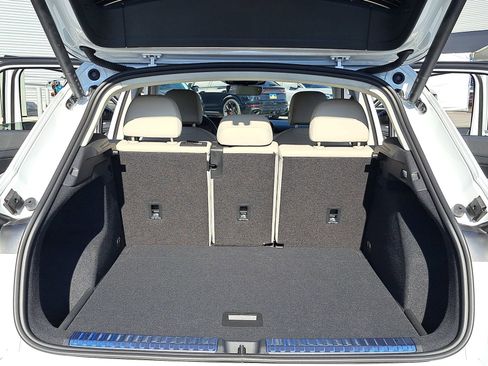 New 2026 Audi Q3 quattro 2.0T image 12