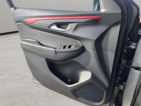 Used 2024 Chevrolet TrailBlazer RS w/ Driver Confidence Package image 17