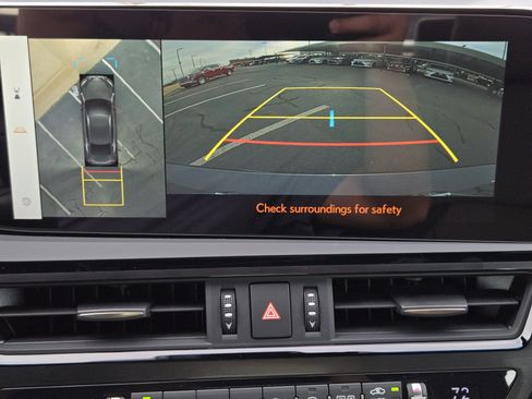 New 2025 Lexus ES 350 Ultra Luxury image 13