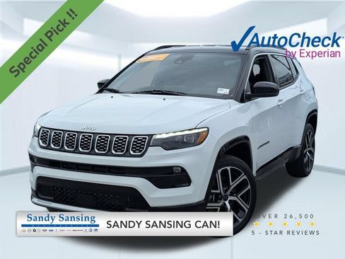 Certified 2025 Jeep Compass Limited w/ Elite Group AWD/4WD image 1