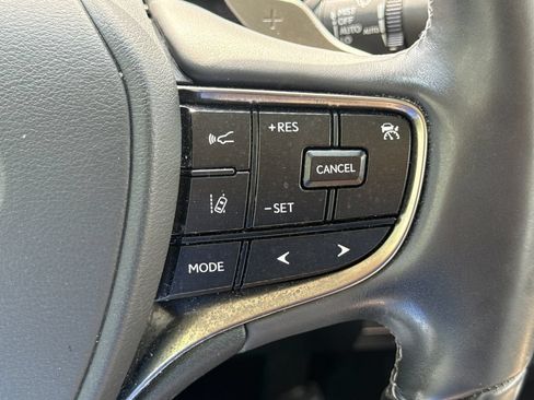 Used 2021 Lexus ES 300h w/ Premium Package FWD image 29