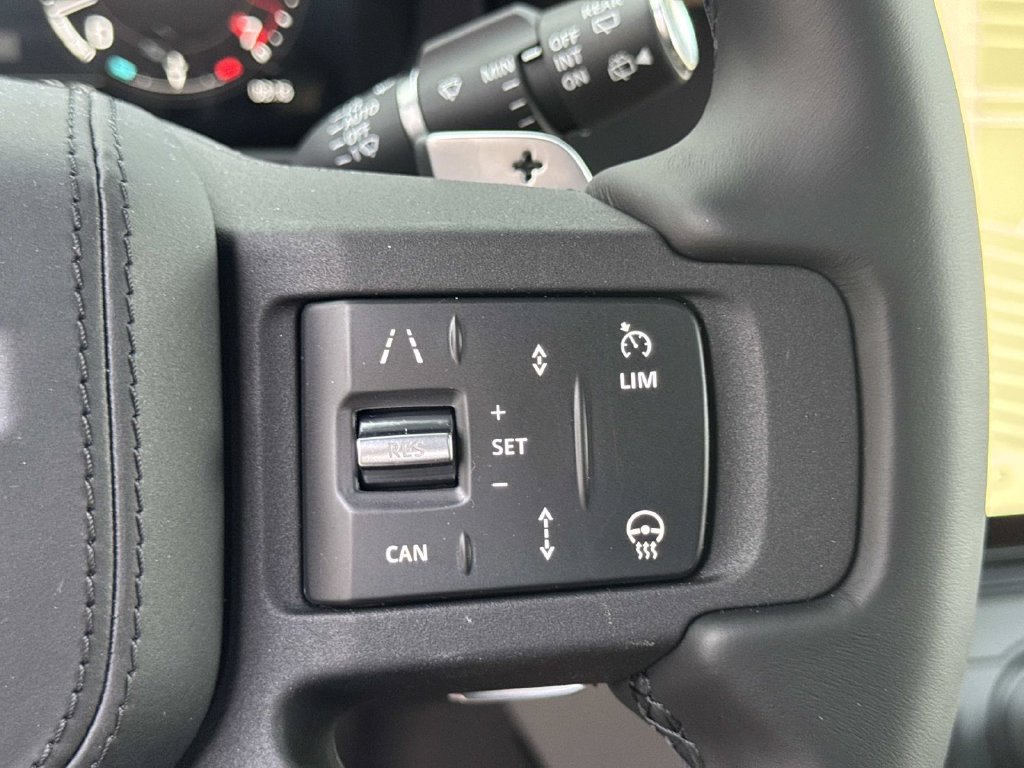 New 2026 Land Rover Defender 130 V8 AWD/4WD image 30