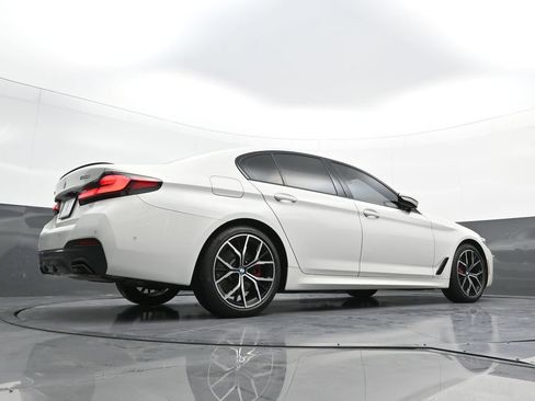 Used 2023 BMW 530i xDrive w/ M Sport Package image 26