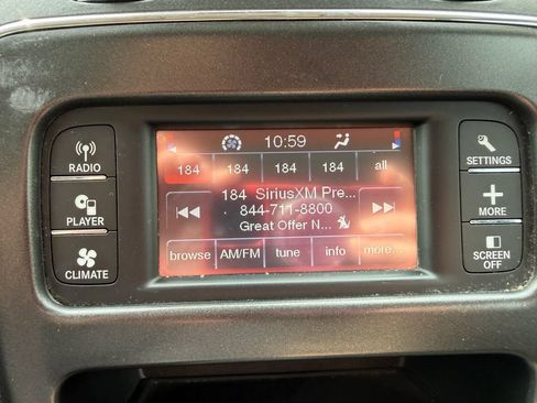 Used 2017 Dodge Journey SXT w/ Comfort/Convenience Group AWD/4WD image 28