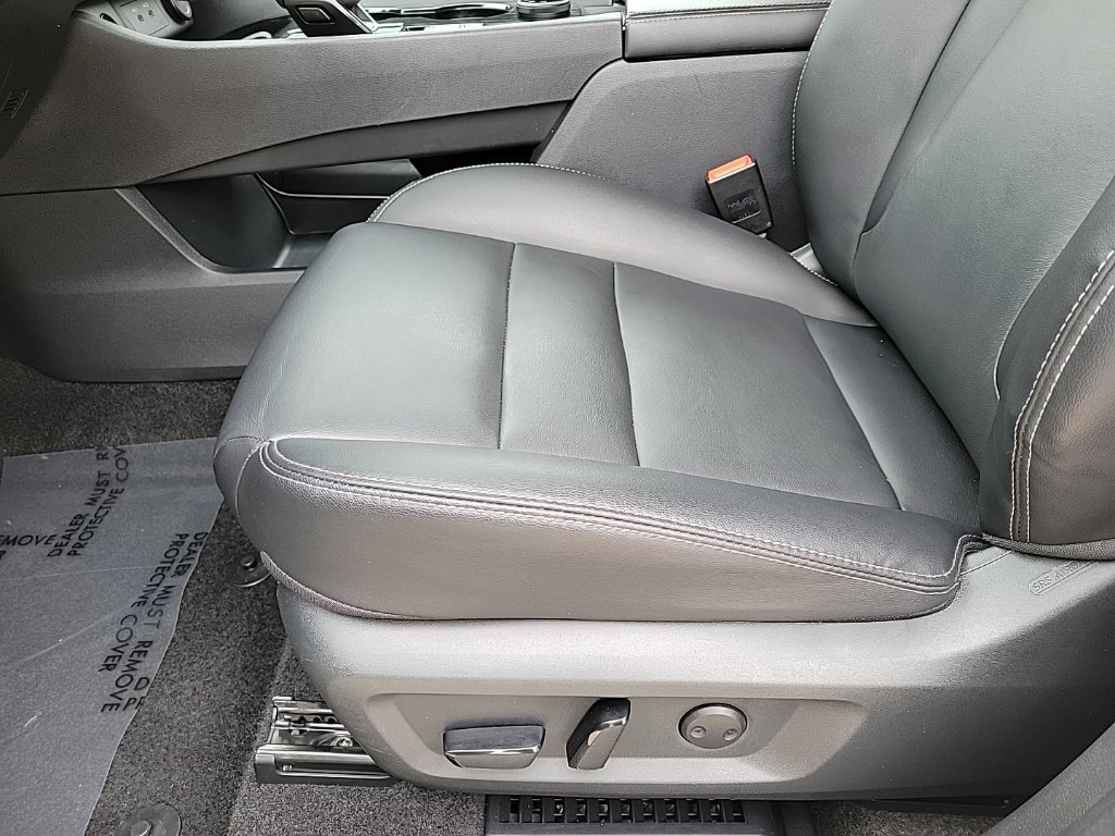Certified 2024 Nissan Rogue SL AWD/4WD image 13