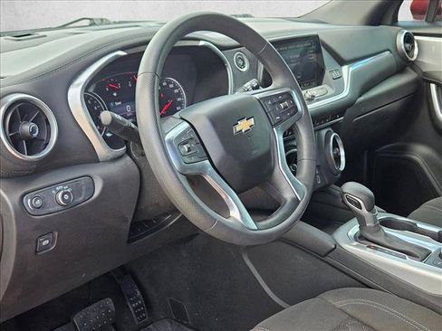 Used 2021 Chevrolet Blazer LT FWD image 10