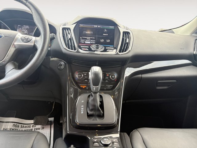 Used 2015 Ford Escape Titanium FWD image 11