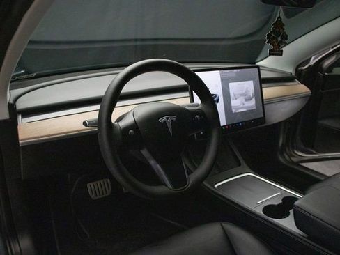 Used 2021 Tesla Model 3 Performance image 23