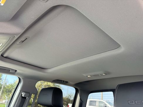 Used 2018 GMC Sierra 1500 Denali w/ Denali Ultimate Package image 17