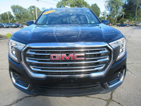 Used 2023 GMC Terrain SLT image 14