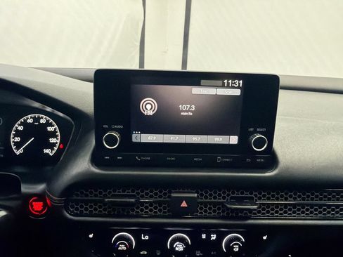 Certified 2024 Honda HR-V Sport image 26