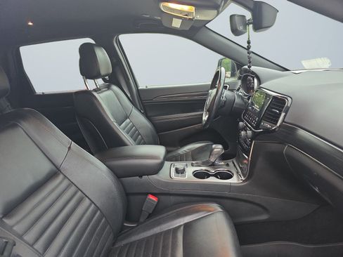 Used 2019 Jeep Grand Cherokee Limited X AWD/4WD image 17
