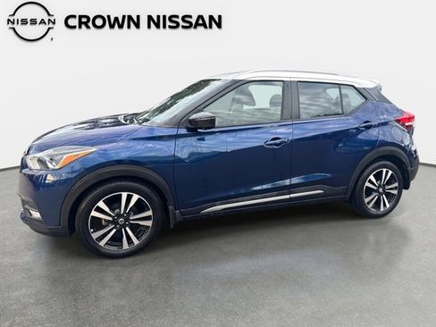 Certified 2018 Nissan Kicks SR image 4