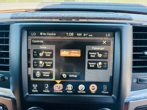 Used 2014 RAM 1500 Laramie Longhorn w/ Convenience Group AWD/4WD image 17
