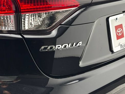 Used 2026 Toyota Corolla LE AWD/4WD image 8