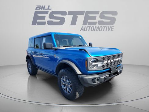 Certified 2025 Ford Bronco Badlands AWD/4WD image 9