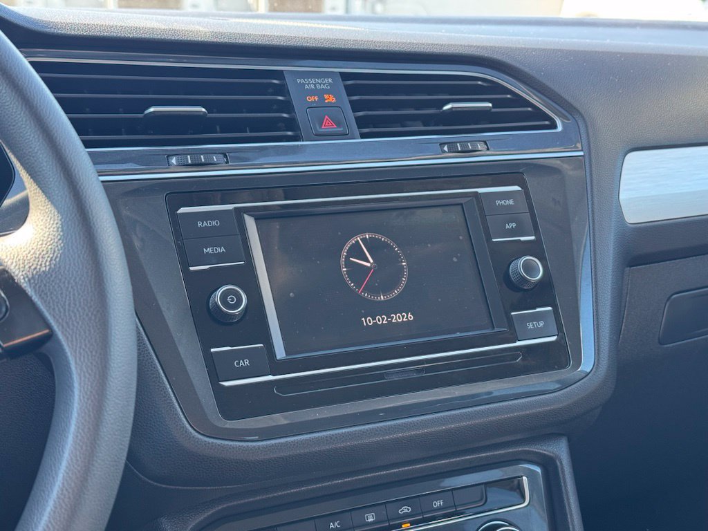 Used 2019 Volkswagen Tiguan S w/ Driver Assistance Package FWD image 14