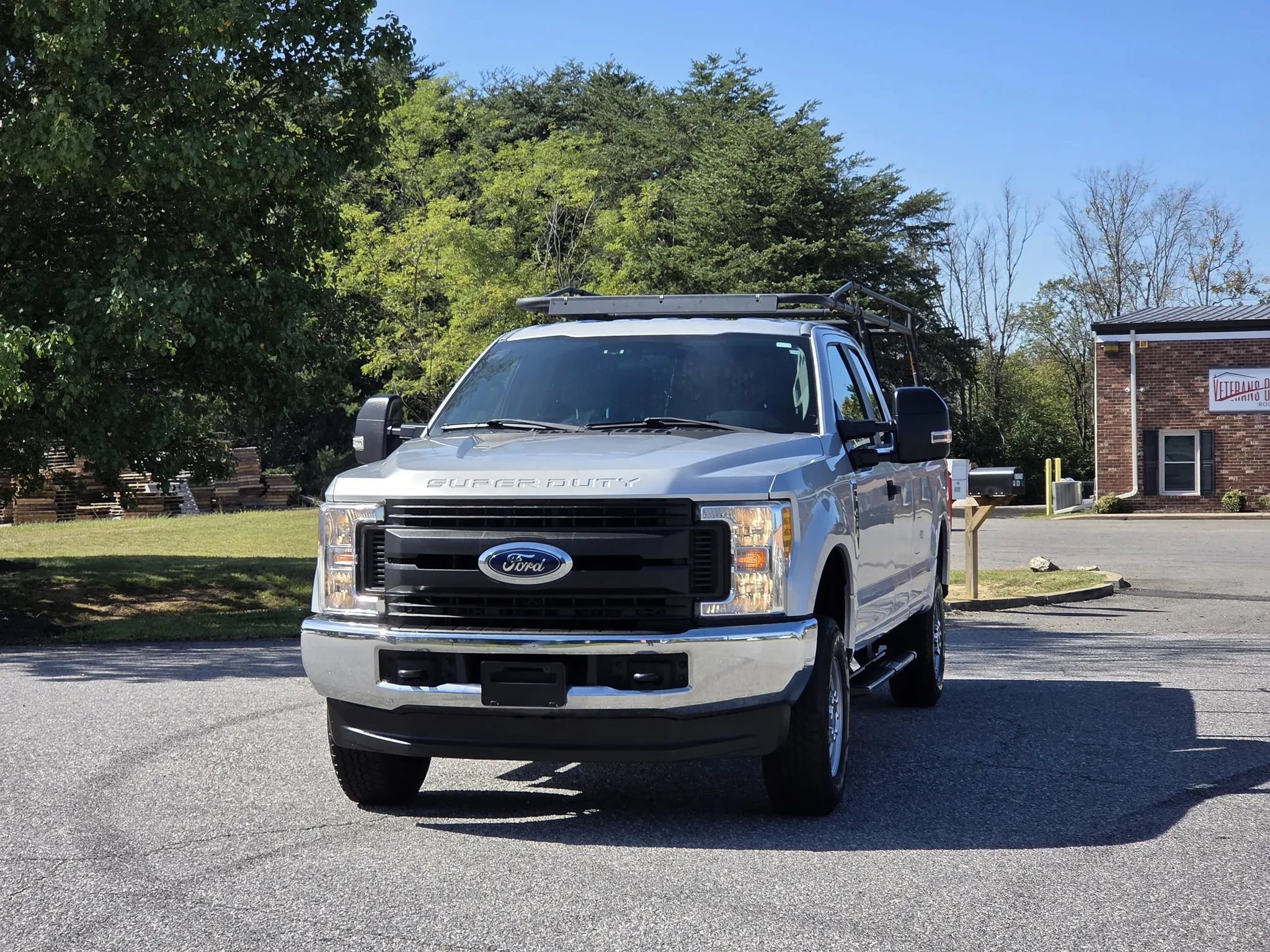 Used 2017 Ford F250 XL w/ Power Equipment Group AWD/4WD image 3