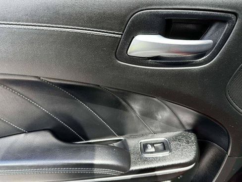 Used 2022 Dodge Charger Scat Pack RWD image 36