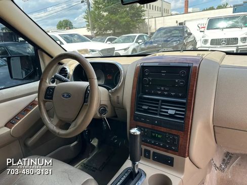 Used 2007 Ford Explorer Eddie Bauer RWD image 11