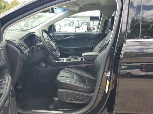 Used 2023 Ford Edge Titanium image 20