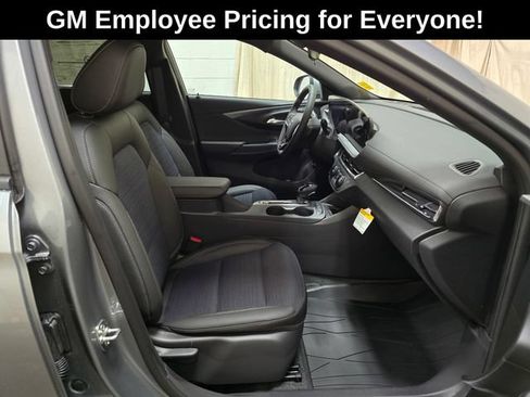 New 2026 Buick Envista Sport Touring w/ Convenience I Package FWD image 33