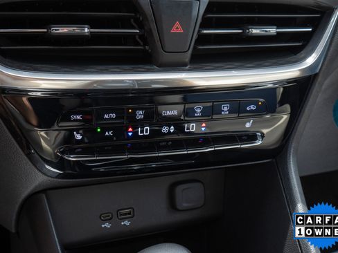 Used 2024 Buick Encore GX Avenir w/ Avenir Technology Package FWD image 21