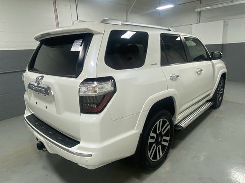 Used 2022 Toyota 4Runner Limited image 3