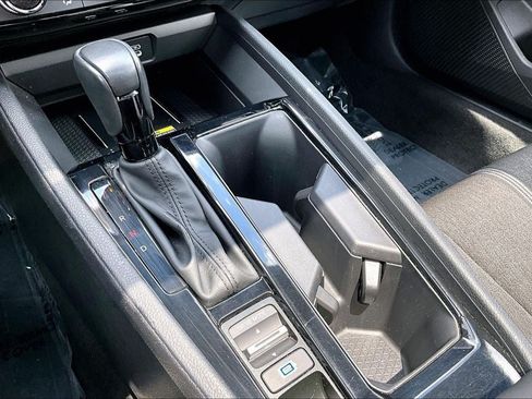 Used 2025 Honda Accord Sport image 17