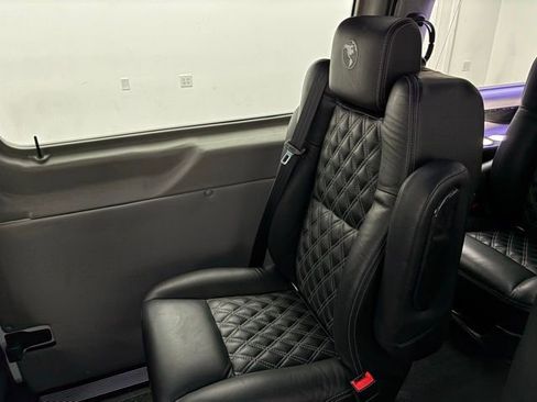 Used 2024 Ford Transit 150 Low Roof AWD image 44